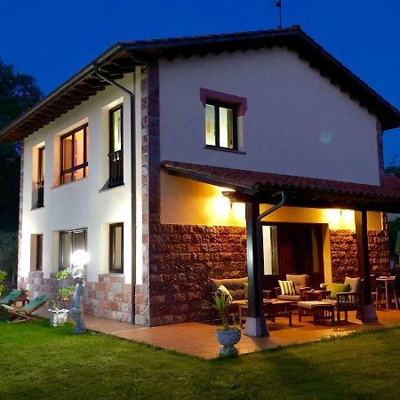Casa Frente A Los Bufones De Pria Villa Llames de Pría Kültér fotó