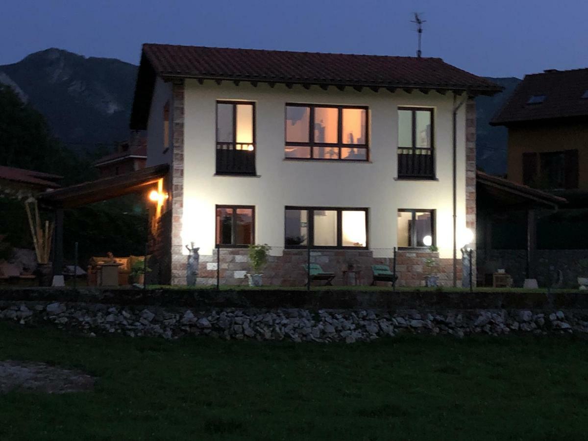Casa Frente A Los Bufones De Pria Villa Llames de Pría Kültér fotó