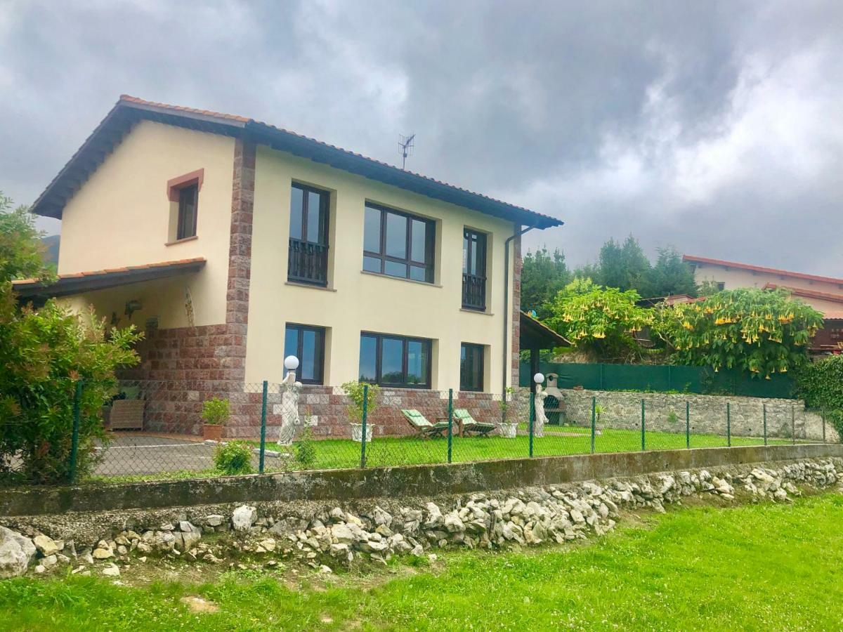 Casa Frente A Los Bufones De Pria Villa Llames de Pría Kültér fotó