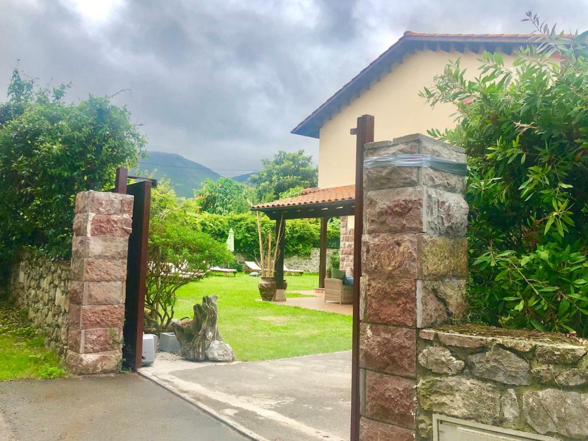 Casa Frente A Los Bufones De Pria Villa Llames de Pría Kültér fotó